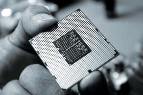 Ростех, Роснано и "Т-Платформы" создадут замену микрочипу Intel 