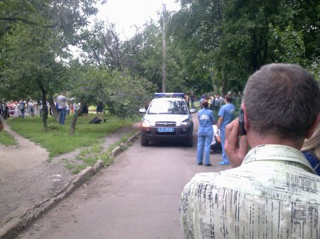 В Харькове неизвестный расстрелял инкассаторов: трое погибли