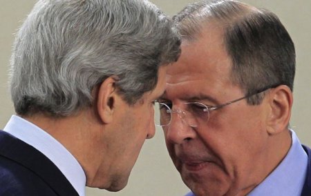 Лавров призвал Керри поддержать гуманитарную миссию в Украине