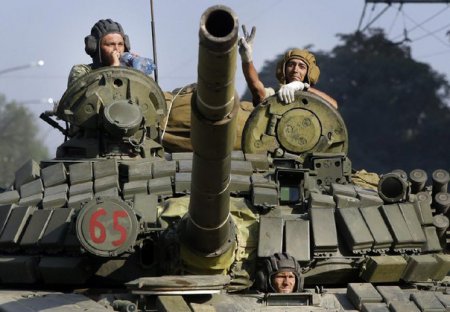 Ополченцы ДНР приведены в состояние повышенной боеготовности