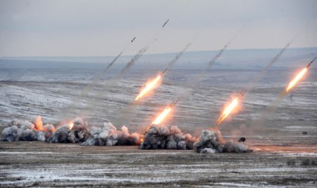 Слухи о мощнейшем российском огнемете распугали наемников на Украине