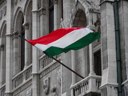 США ввели санкции против ряда венгерских чиновников за попытку сближения с Россией