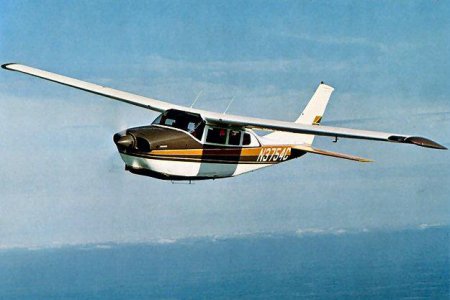 СМИ: США шпионят за своими гражданами с самолётов Cessna