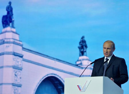 Владимир Путин: Страны, которые ввели санкции в отношении России, сами себя подставили