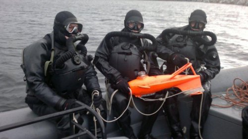 Подводный спецназ Каспийской флотилии получил уникальные гидрокостюмы-невидимки «Амфора»