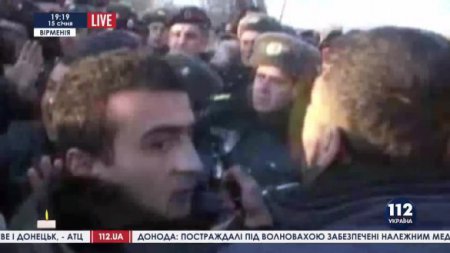 В Армении российский солдат убил семью, протесты в Гюмри переросли в стычки с полицией