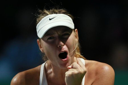 Мария Шарапова не смогла одолеть Серену Уильямс в финале Australian Open