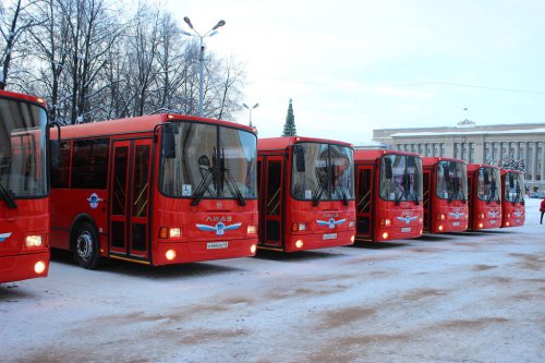 Новые автобусы ЛиАЗ на улицах Кирова