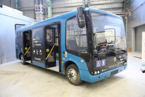 Российские разработчики представили автобус с корпусом из композитных материалов
