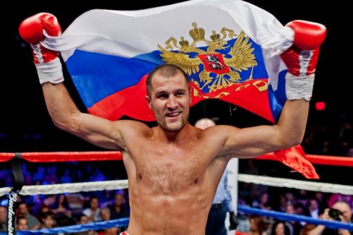 Сергей Ковалев защитил три титула чемпиона мира по боксу