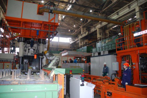 В Оренбургской области на Орском машзаводе запущен роботизированный штамповочный комплекс