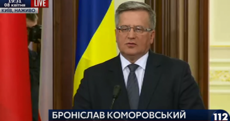 Коморовский: В мае в Риге Украина может получить безвизовый режим с ЕС