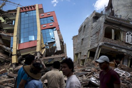 ​Новое мощное землетрясение в Непале: фотографии и комментарии