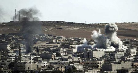 Боевики "Исламского государства" атаковали курдский город Кобани из Турции