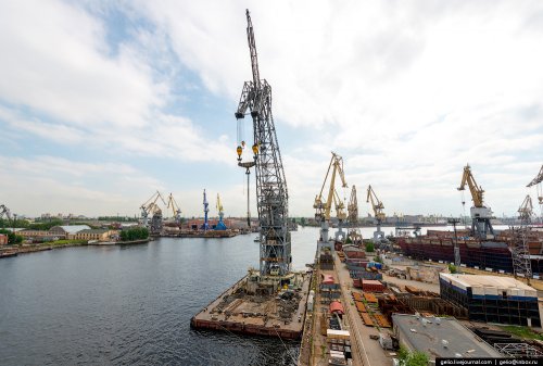 Балтийский завод — строительство атомного флота страны