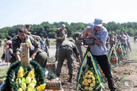 Как руководство Украины прячет своих покойников. Алексей Зотьев