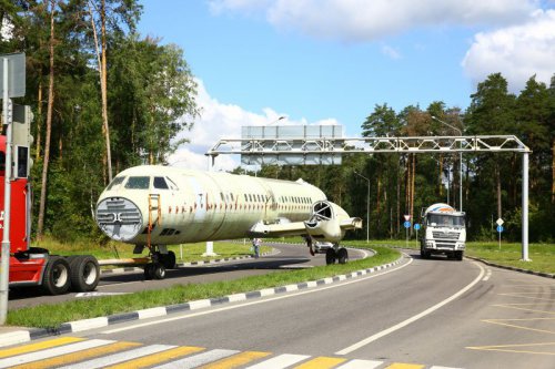 Успешно завершились испытания планера самолета Ил-114 на ресурс