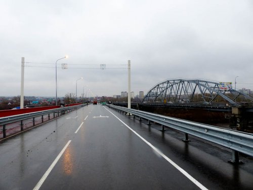 В Тюмени открылось движение по новым мостам через р.Туру