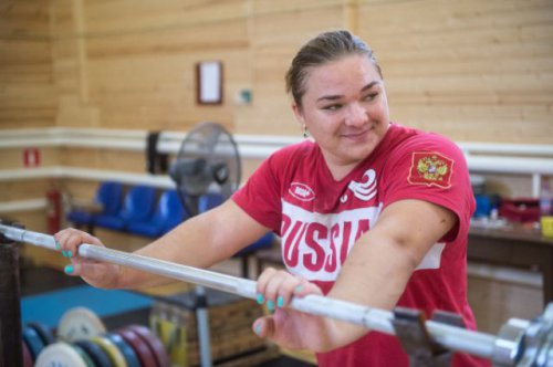 Каширина завоевала золотую медаль на чемпионате мира по тяжёлой атлетике