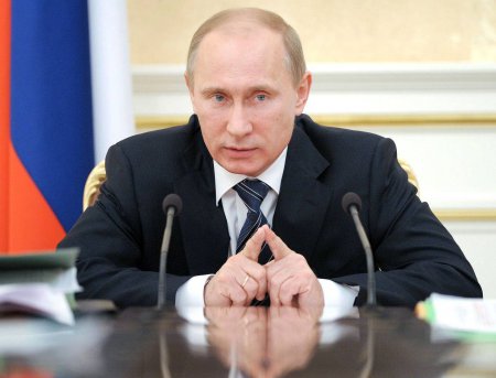 Владимир Путин исключил из состава Совета СПЧ Пушкова и Кучерену