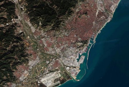 ЕКА опубликовало спутниковый снимок Барселоны