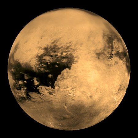 На Титане замечены «морские» волны