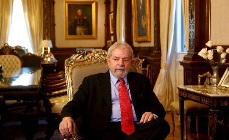 Внеочередной срок: за что арестован бывший президент Бразилии Лула да Силва