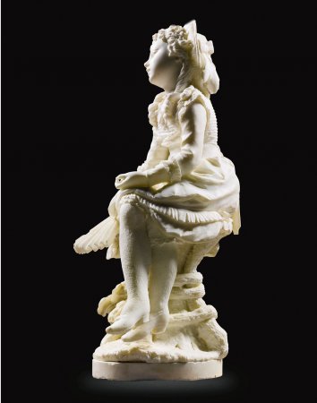 "Живая" девочка воронцовского дворца и другие скульптуры из мрамора