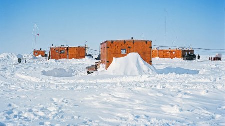 В Арктике открывают международную ледовую дрейфующую станцию