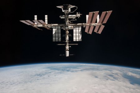 Космический корабль "Союз" успешно пристыковался к МКС