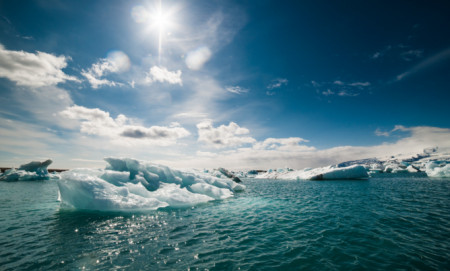 NASA: Площадь ледяного покрова в Арктике снизилась до рекордного минимума