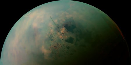 Учёные: Cassini исследовал моря из метана на Титане