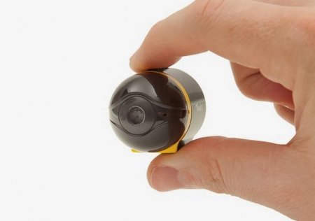 Учёные создали миниатюрную камеру для людей с плохим зрением