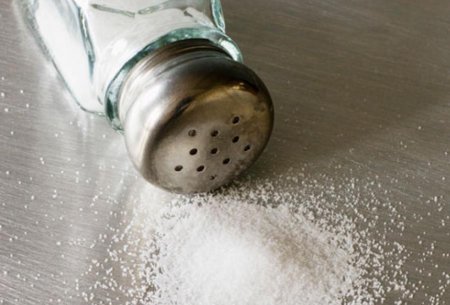 Ученые: Отказ от употребления соли не способствует улучшению здоровья