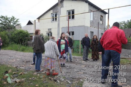 Один человек погиб, 11 ранены в ходе ночного обстрела ВСУ Макеевки и Донецка