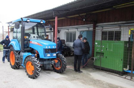 «Концерн «Тракторные заводы» разработал новые газомоторные тракторы для румынских виноградарей» Экспорт