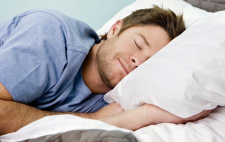 Ученые: Спать два раза в день полезно для здоровья