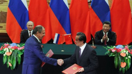 Duowei: Визит Путина показал, что Москва и Пекин зашли за черту «неприсоединения»