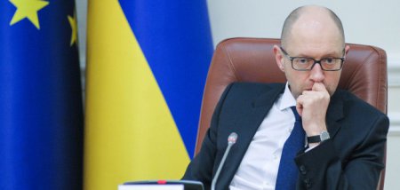 Яценюк: Премьерское кресло в Украине – электрический стул