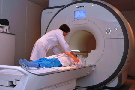 Ученые: Бреши в МРТ поставили под сомнение 20 лет исследований мозга