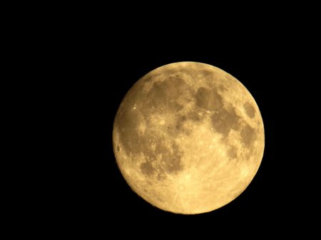 Астрофизики подтвердили «ударную» теорию рождения Луны