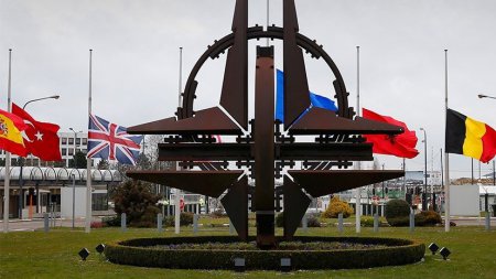The Daily Telegraph: Дружба Греции и России подрывает единство НАТО