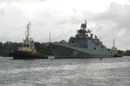 ««Адмирал Макаров» ушёл на ходовые испытания» Фотофакты