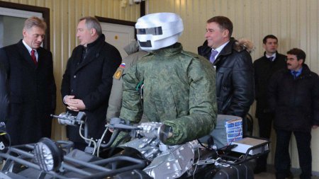 Финальные испытания российского робота "Аватар" состоятся в третьем квартале 2016 года