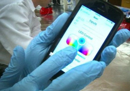 Новый бинт может передать информацию о состоянии пациента на смартфон