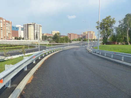 «В Тюмени построена новая автомагистраль» Дорожное строительство
