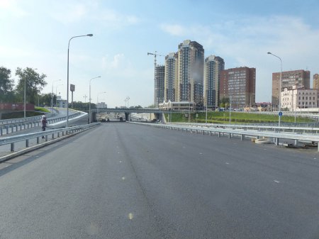 «В Тюмени построена новая автомагистраль» Дорожное строительство