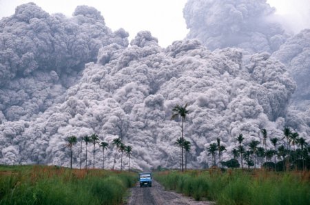 Ученые сообщили о угрозе вулканов у побережья