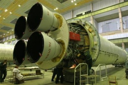Для сверхтяжёлой ракеты у РФ пока нет достойных её космических аппаратов – Рогозин