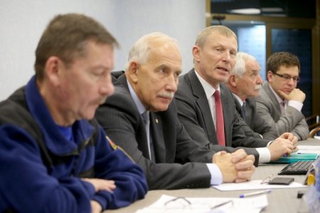 В "РГ" состоялась пресс-конференция на тему: "Готовность российских служб к предупреждению цунами"
